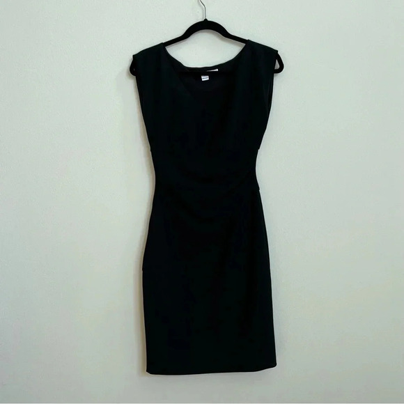 Diane von Furstenberg Bevin Stretch Crepe Dress - Picture 2 of 3
